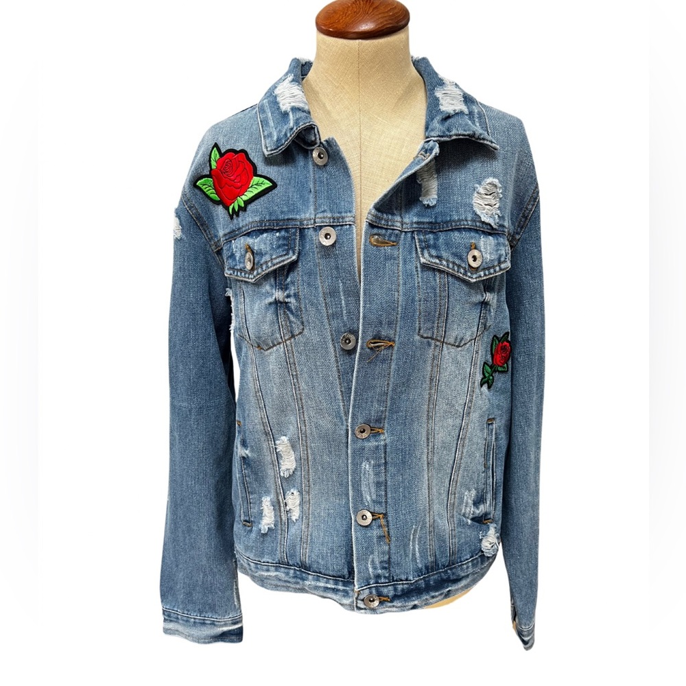 NWOT Ci Sono Distressed Floral Jean Jacket Size Medium